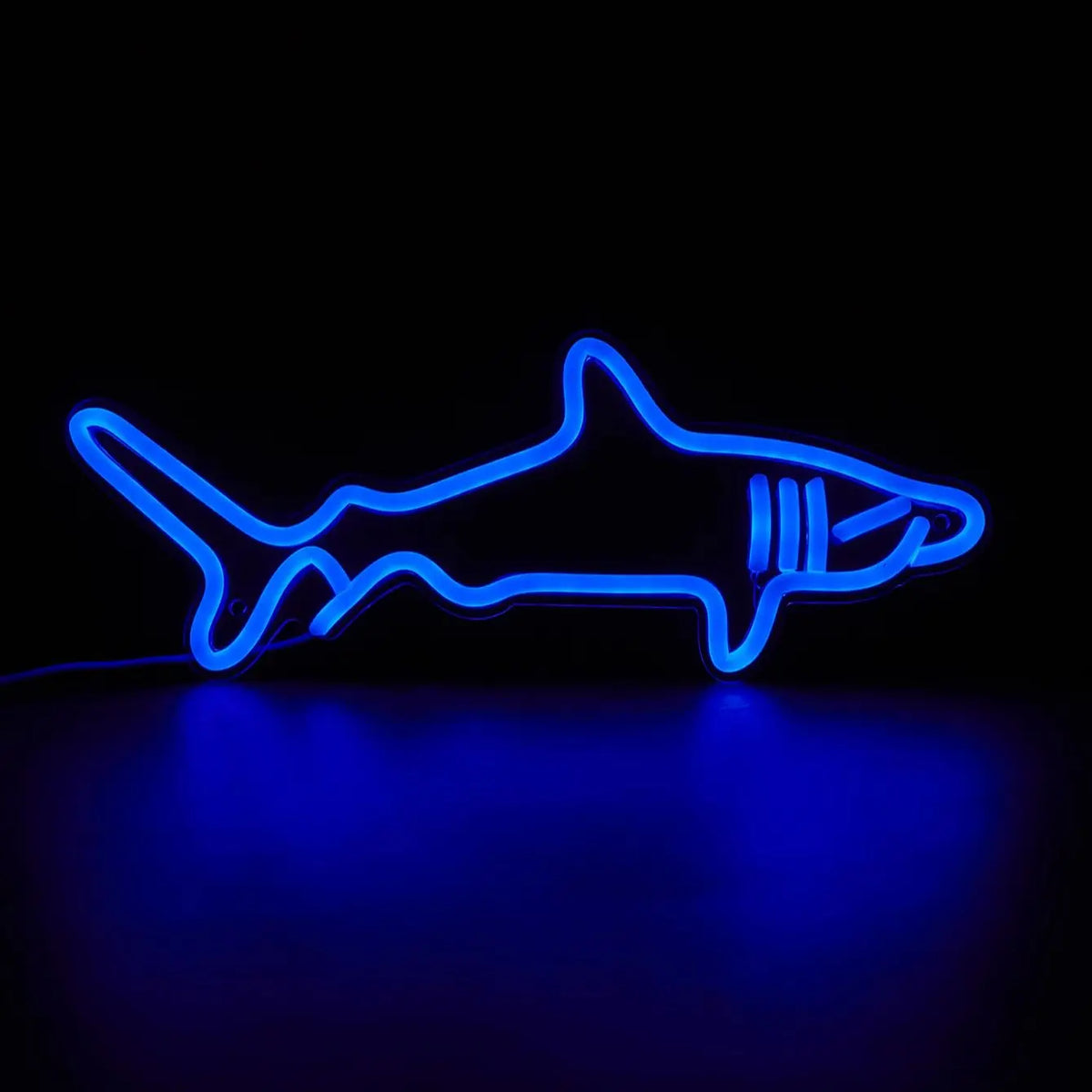 Led Design Shark Shark LED Neon Sign | WATTSGOOD